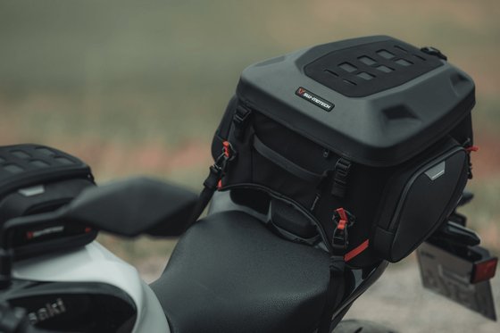 GSR 750 (2011 - 2016) pro rearbag tailbag | SW-MOTECH