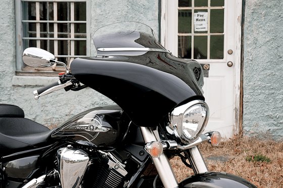 800 MARAUDER (2007 - 2008) slim polished windshield trim for batwing fairing | MEMPHIS SHADES HD