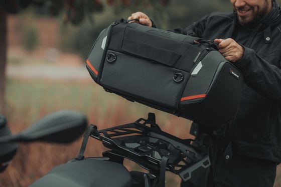 DL 1000 V-STROM (2002 - 2020) pro rackpack tailbag | SW-MOTECH