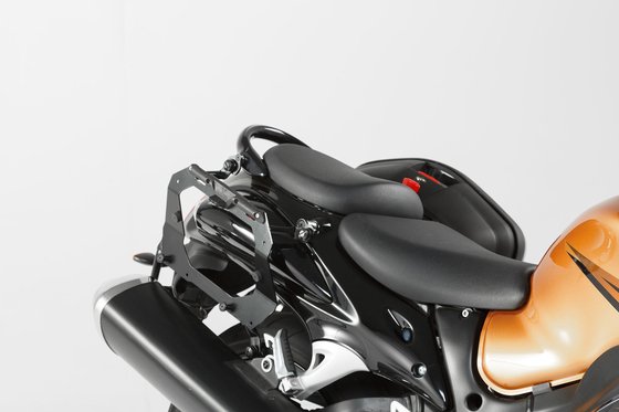 GSX 1300 R HAYABUSA (1999 - 2020) evo profile carrier black | SW-MOTECH